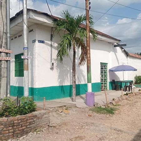 Hotel La Estacion Del Refugio Girardot Exterior foto
